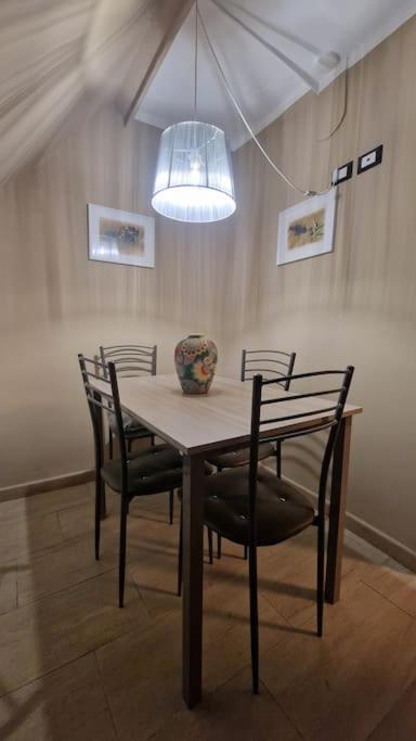 Ferienwohnung La Casa Tra I Caruggi Genua Exterior foto