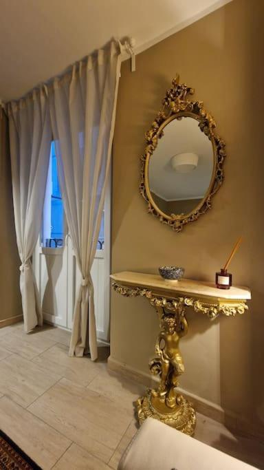 Ferienwohnung La Casa Tra I Caruggi Genua Exterior foto